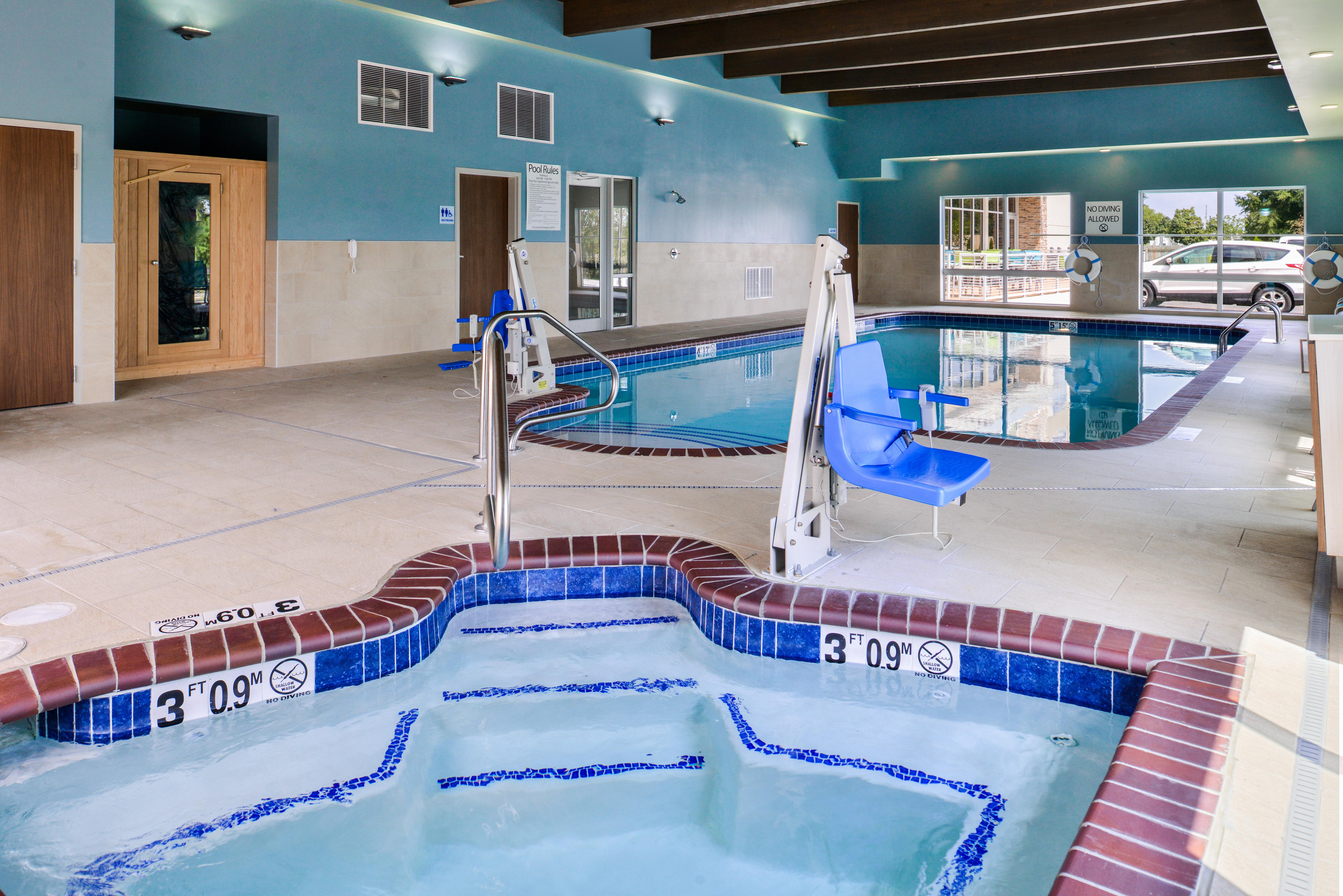 Holiday Inn Express & Suites - Siloam Springs By Ihg Dış mekan fotoğraf
